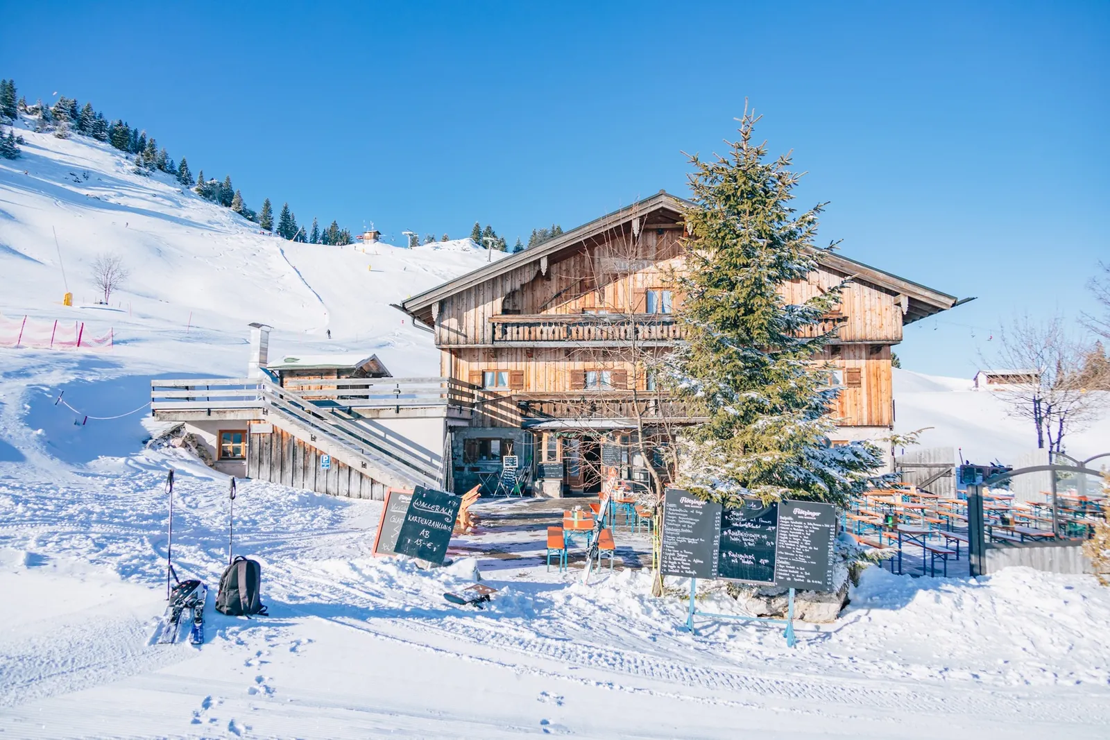 Die Waller Alm an der Piste