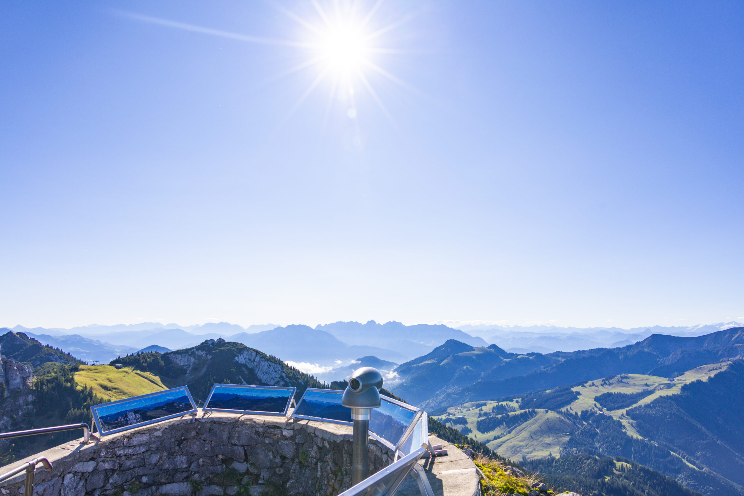 Panoramablick vom Wendelstein auf die Zentralalpen